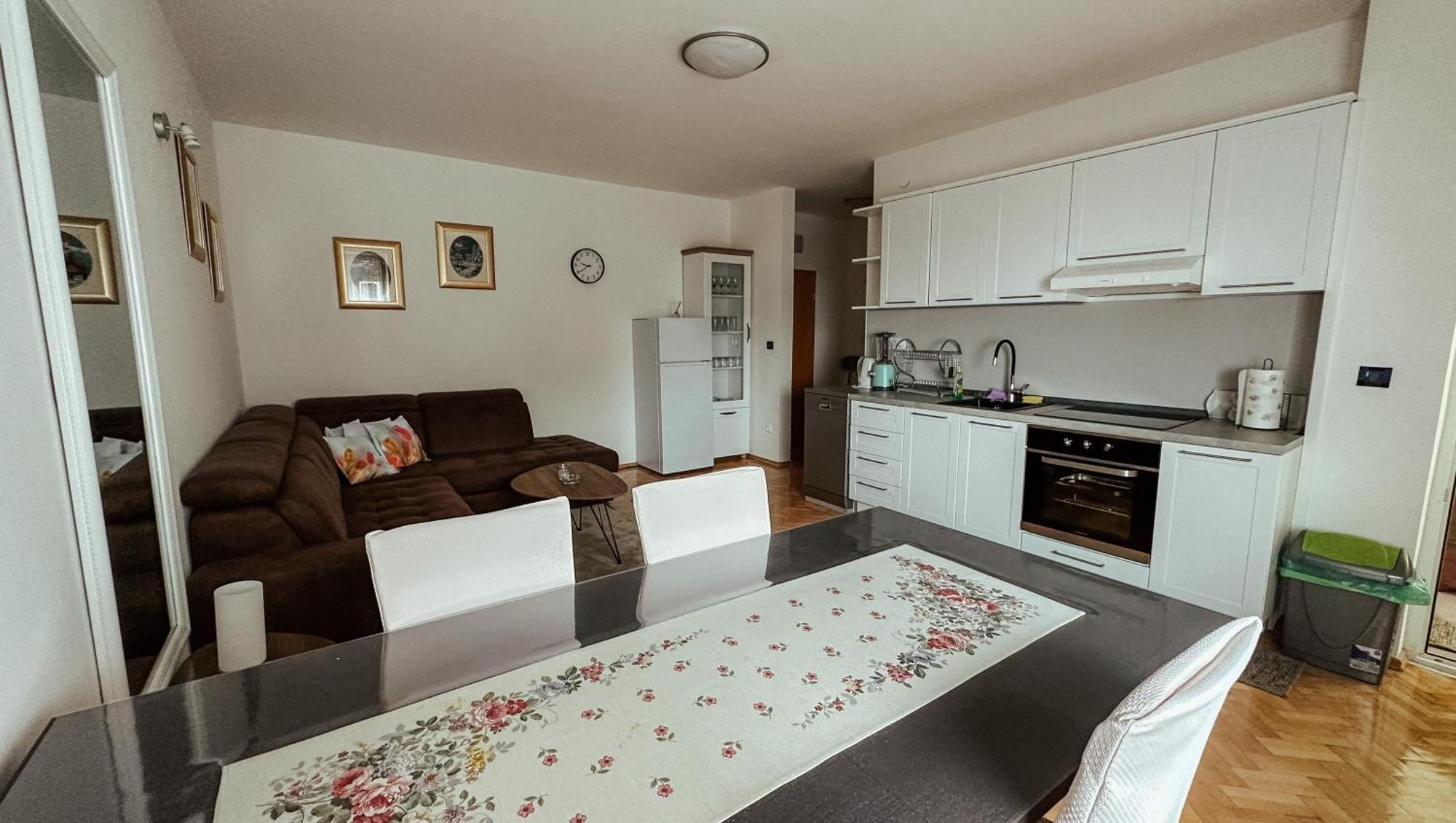 Jelena Apartment