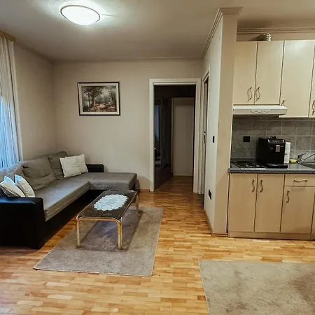 Apartmani Jelena Abbazia Esterno foto