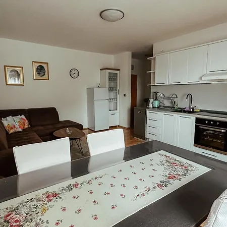 Apartmani Jelena Abbazia Esterno foto