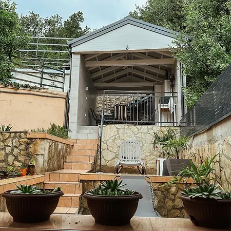 Apartmani Jelena Abbazia Esterno foto