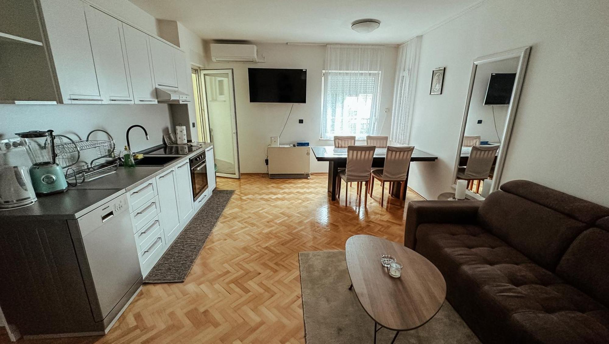 Apartment Jelena